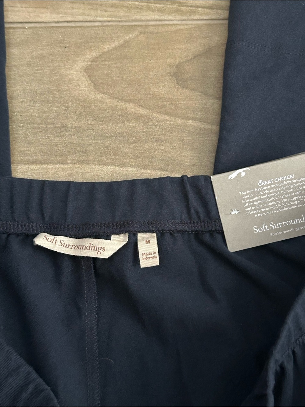 Soft Surroundings Gentle Breeze Crop Pants | Size M - Picture 5 of 7